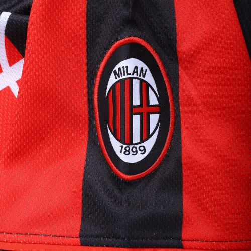 AC Milan BAGGIO #18 Retro Jersey Home 1996/97