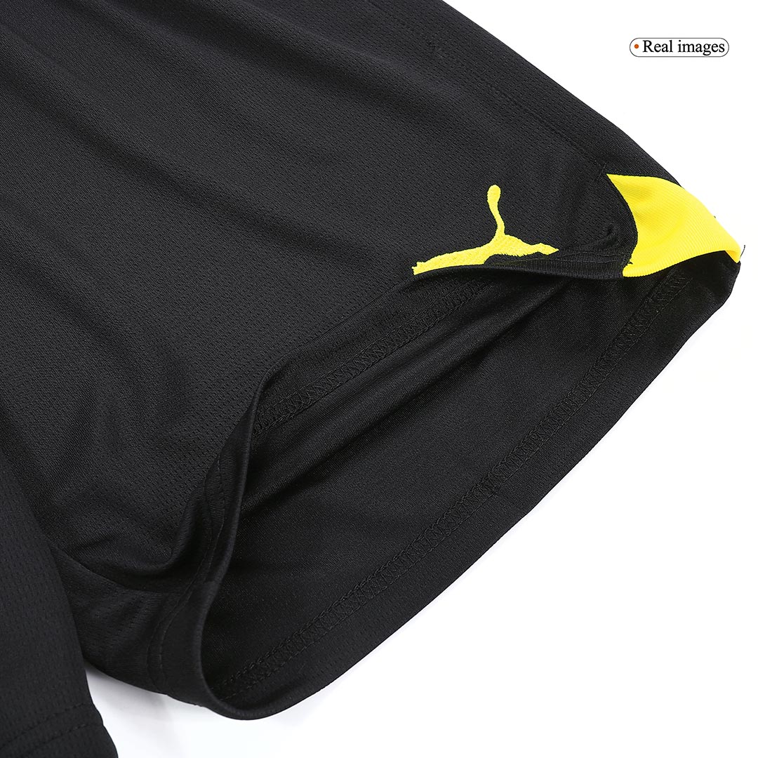 Borussia Dortmund Home Shorts 2023/24