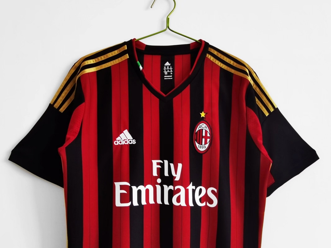 KAKA' #22 AC Milan Retro Jersey Home 2013/14