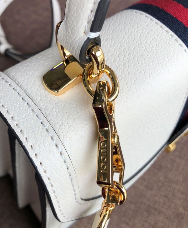 Small Top Handle Bag With Web 652683