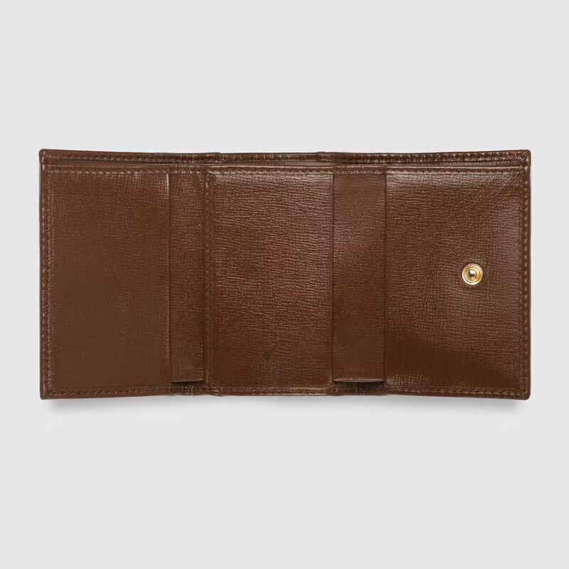 hand wallet