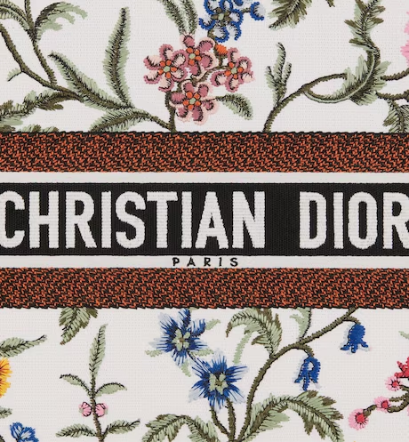 DIOR BOOK TOTE White  Dior  (36 x 27.5 x 16.5 cm)