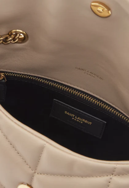 Quilted leather shoulder bag