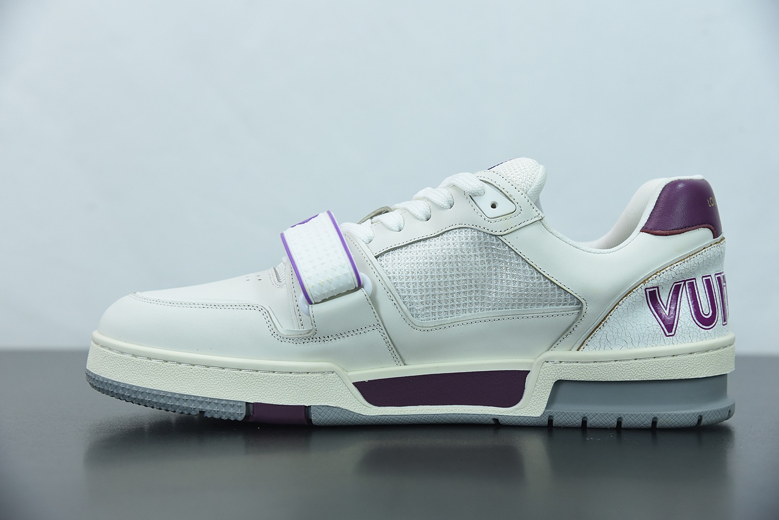 Trainer sneakers 125