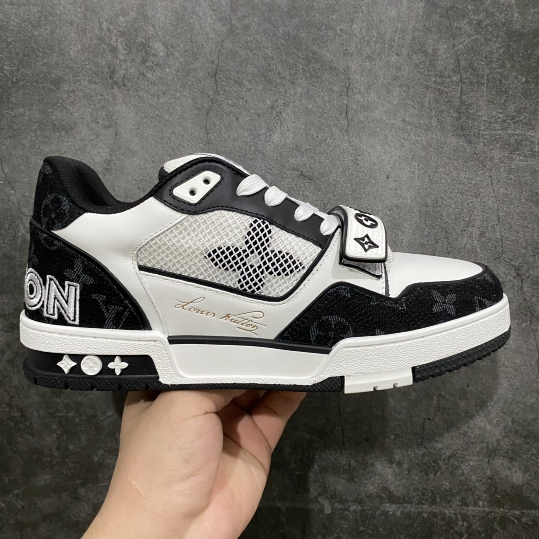Louis Vuitton Trainer sneakers 13
