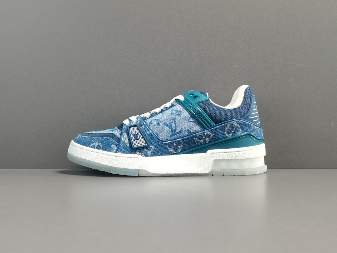 Louis Vuitton Trainer sneakers 131