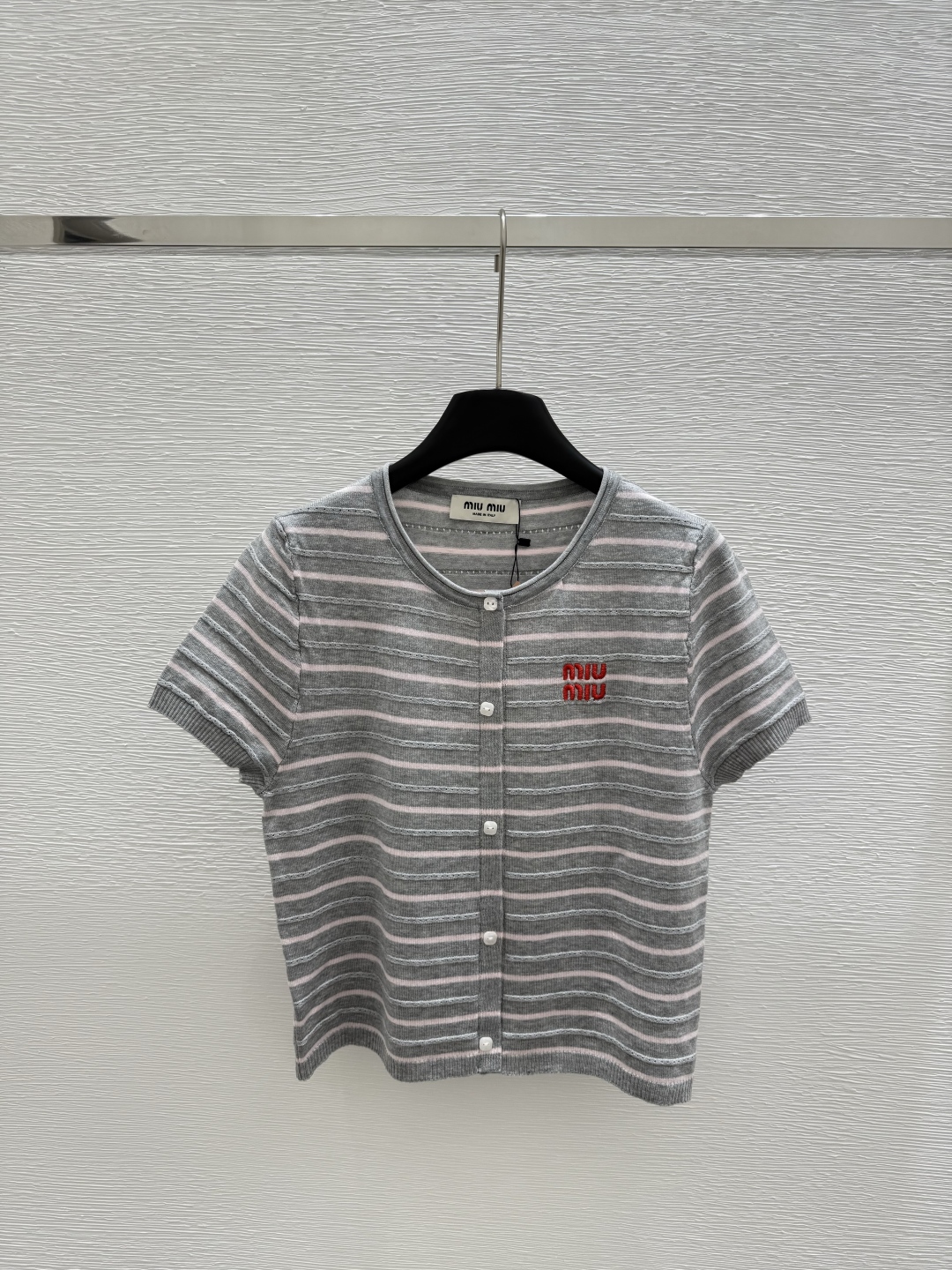 MIUMIU 2025ss Early spring new cardigan with contrasting color striped knitted short sleeves