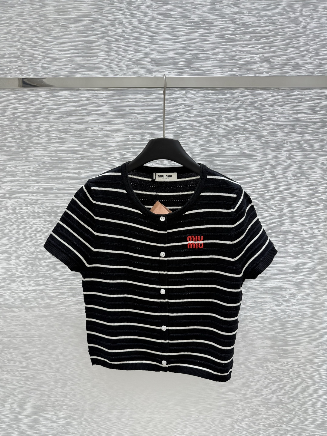 MIUMIU 2025ss Early spring new cardigan with contrasting color striped knitted short sleeves
