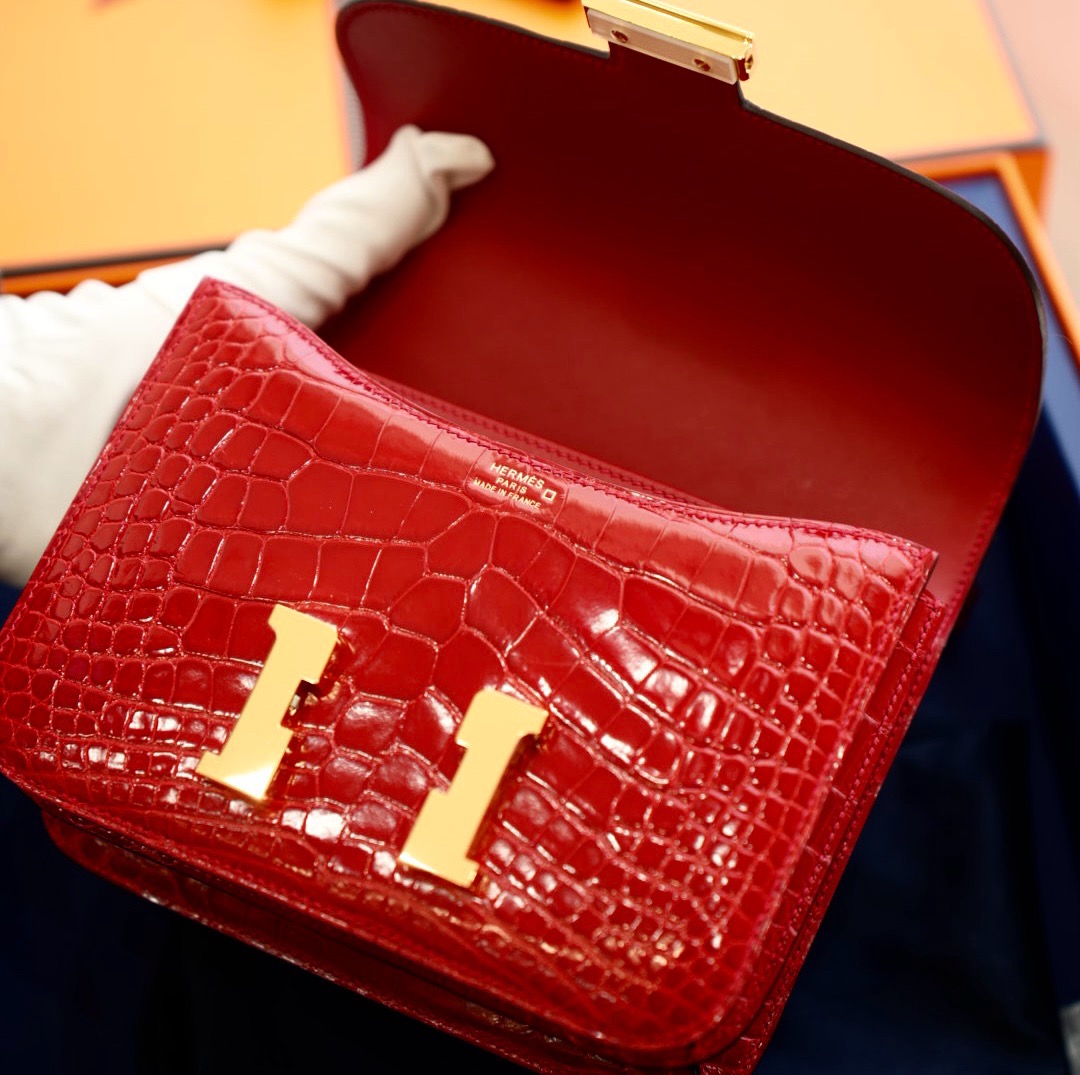 Hermes Constance 19-24cm crocodile skin Ferrari Red - Missdreams@proton.me