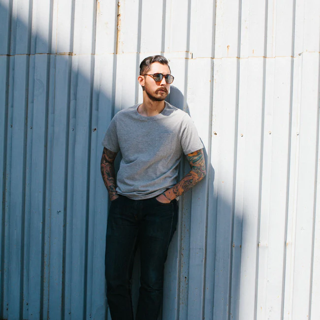 The Crewneck Pocket Tee in Heather Grey