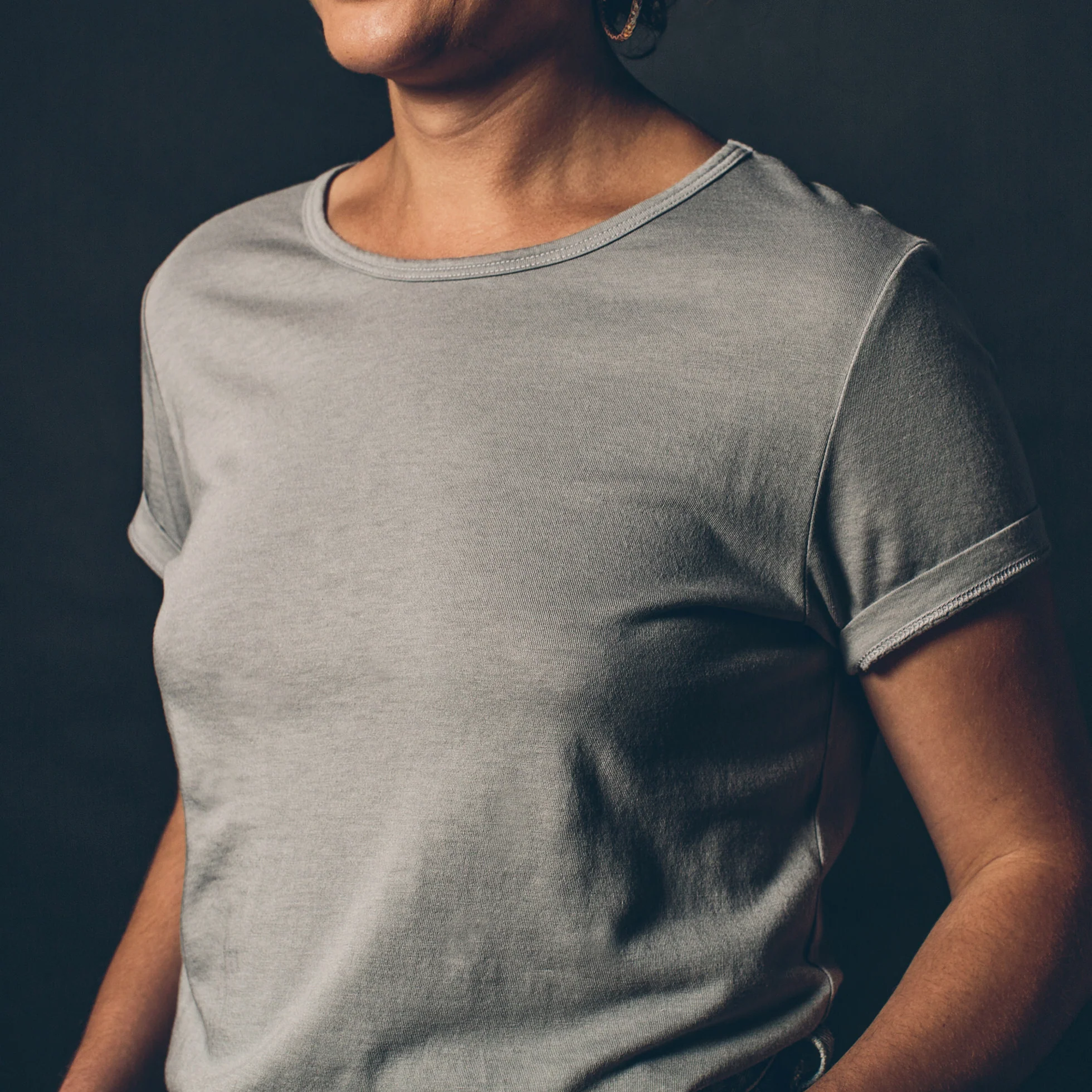 The Elle Crewneck Tee in Heather Grey