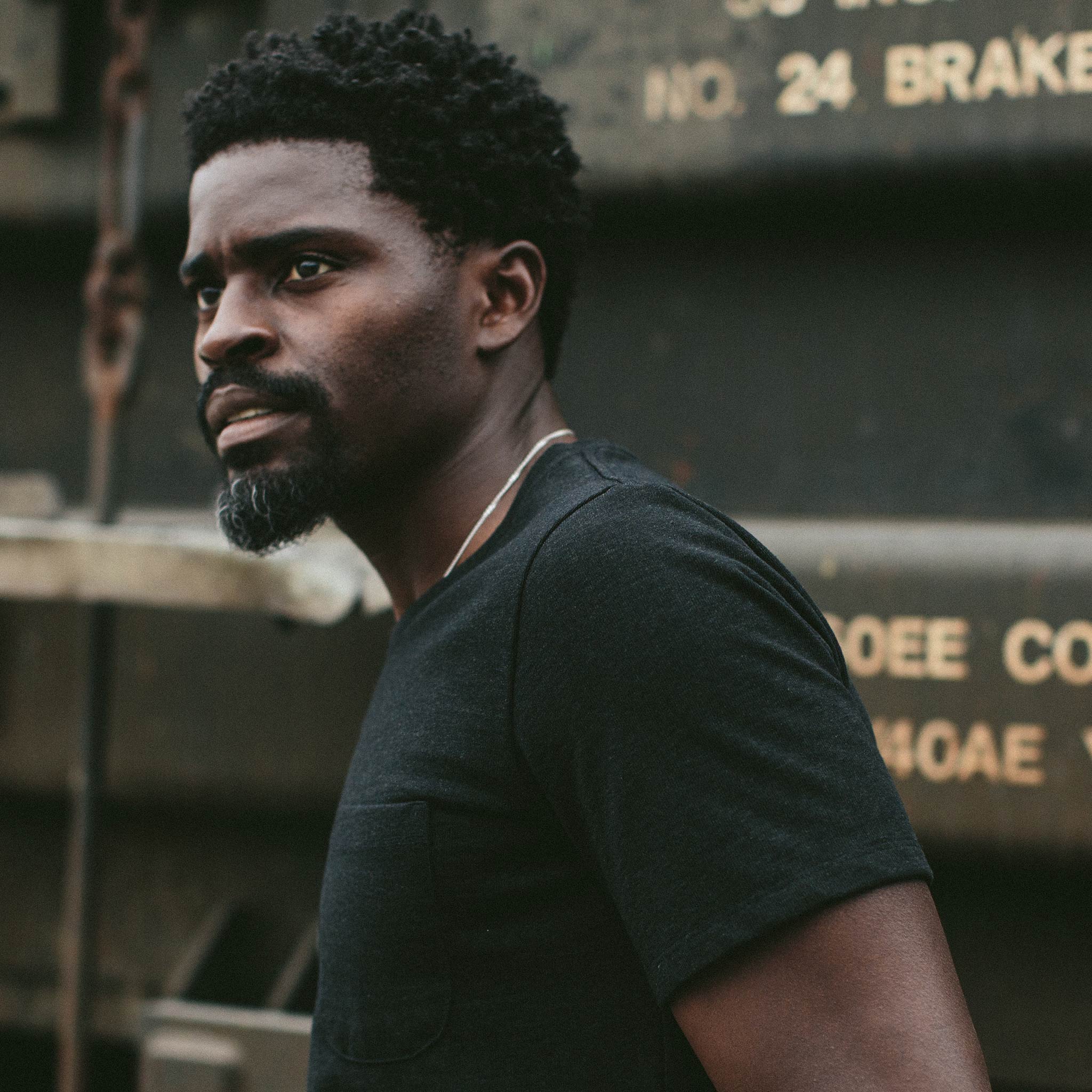 The Heavy Bag Tee in Black Melange