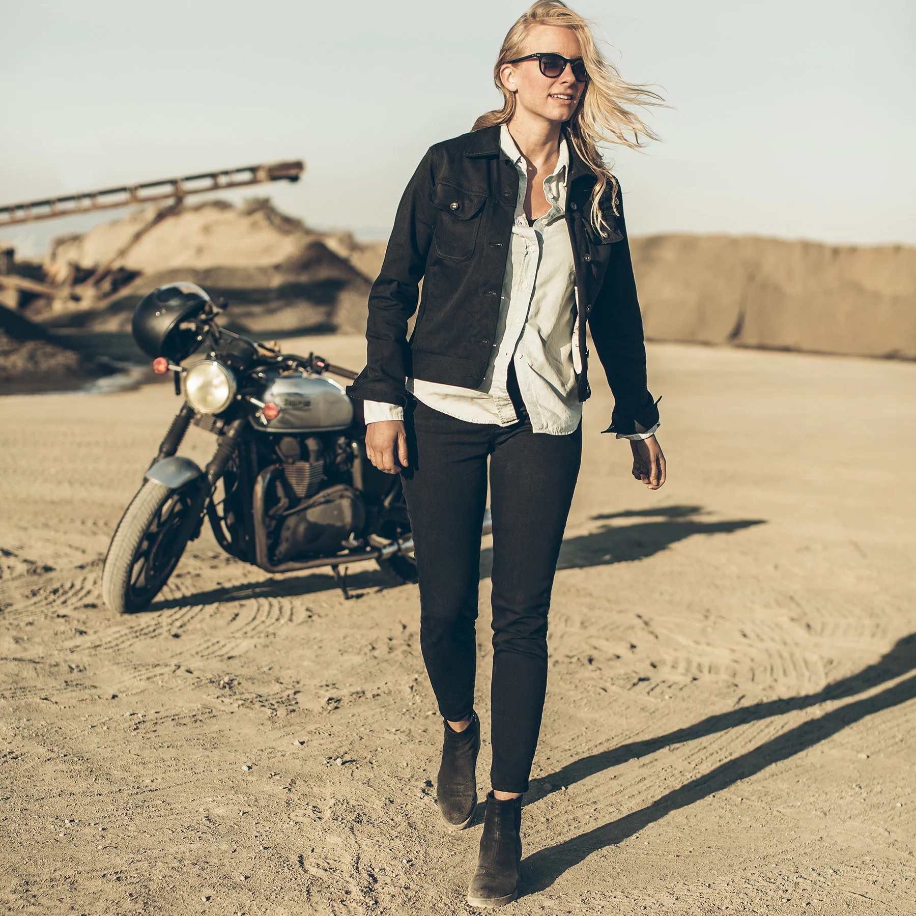 The Adler Jean in Noir