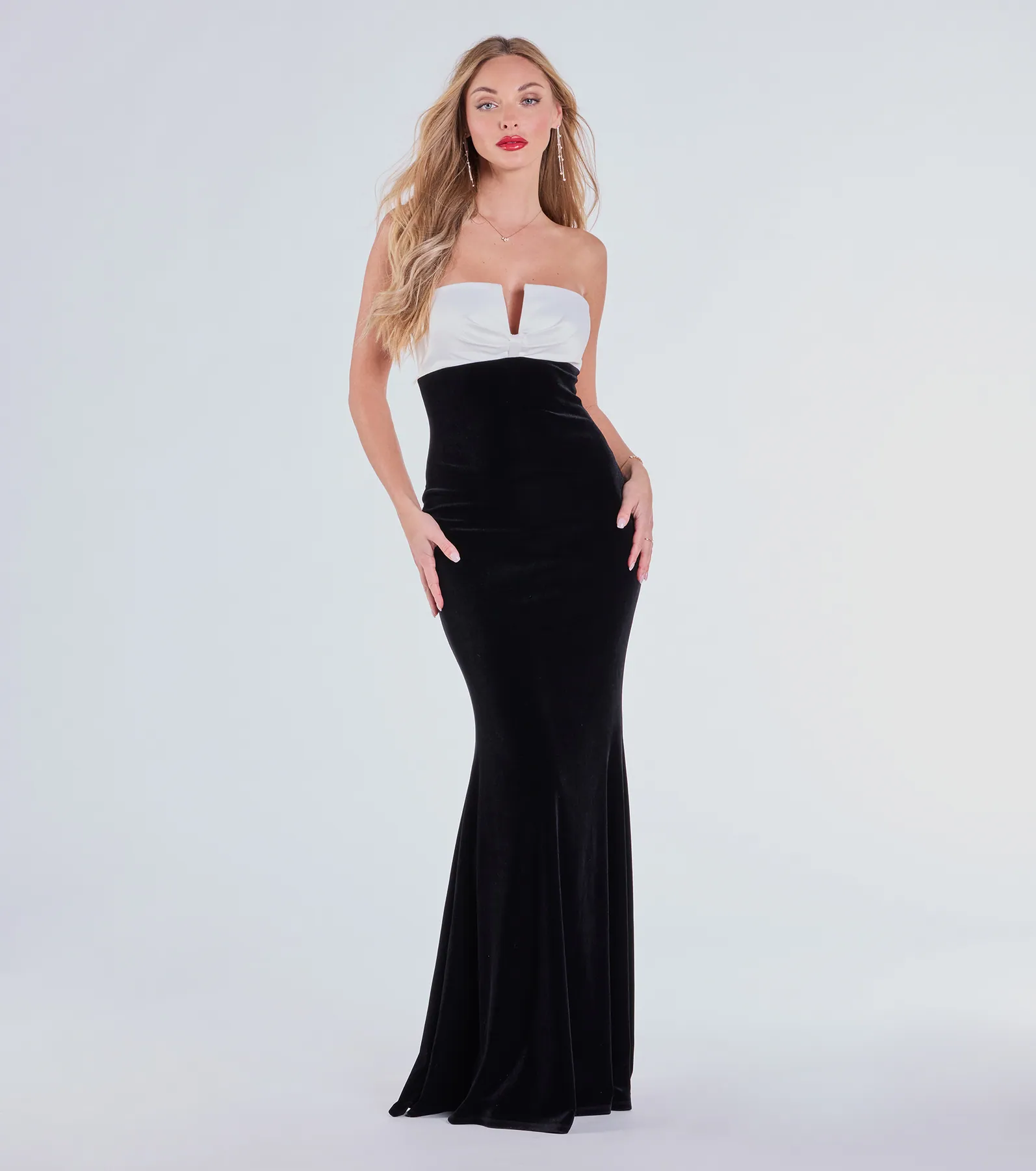 Marnie Strapless Satin Bow Velvet Column Formal Dress