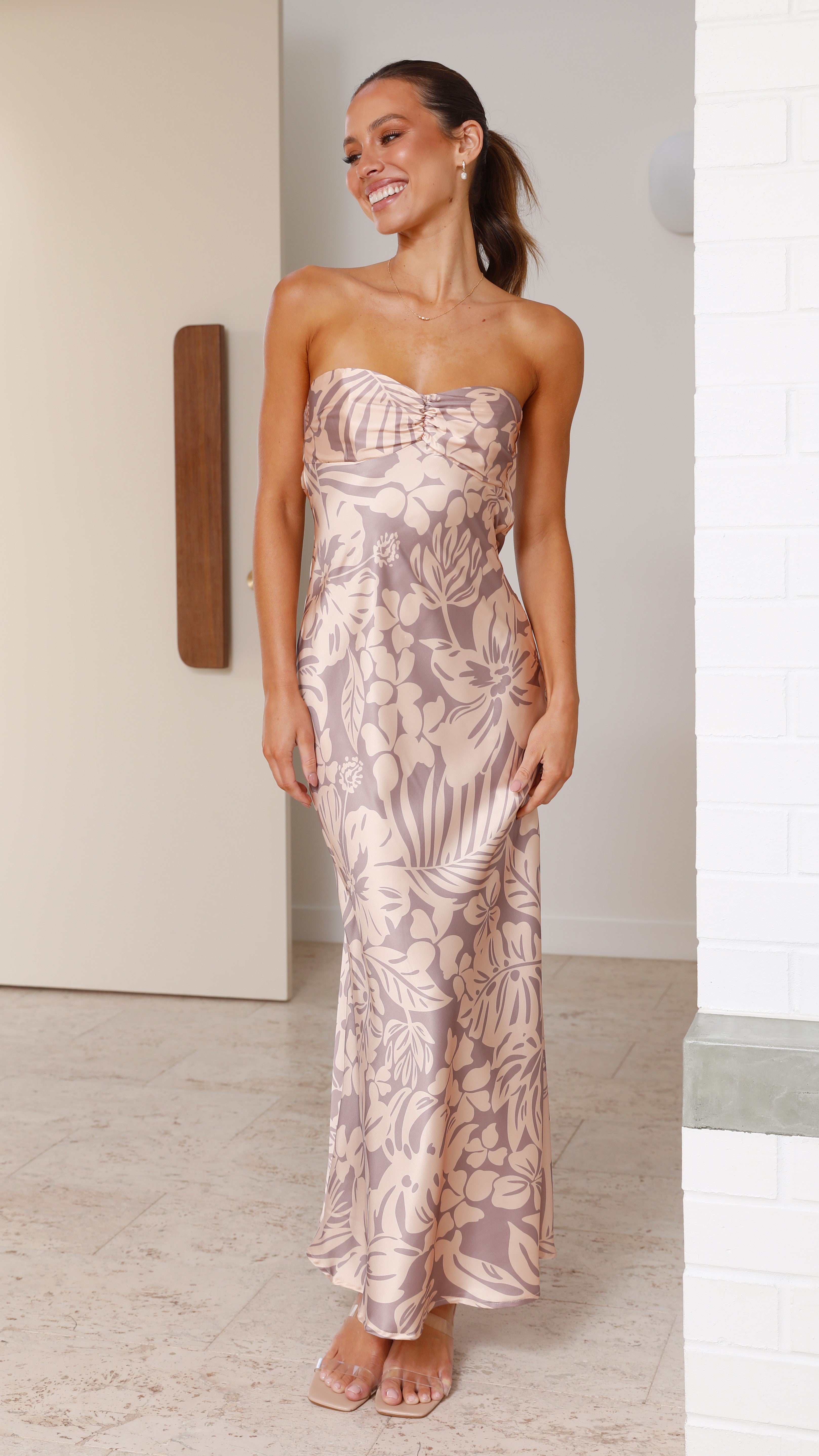 Kikodress - Kahoni Maxi Dress - Beige Floral