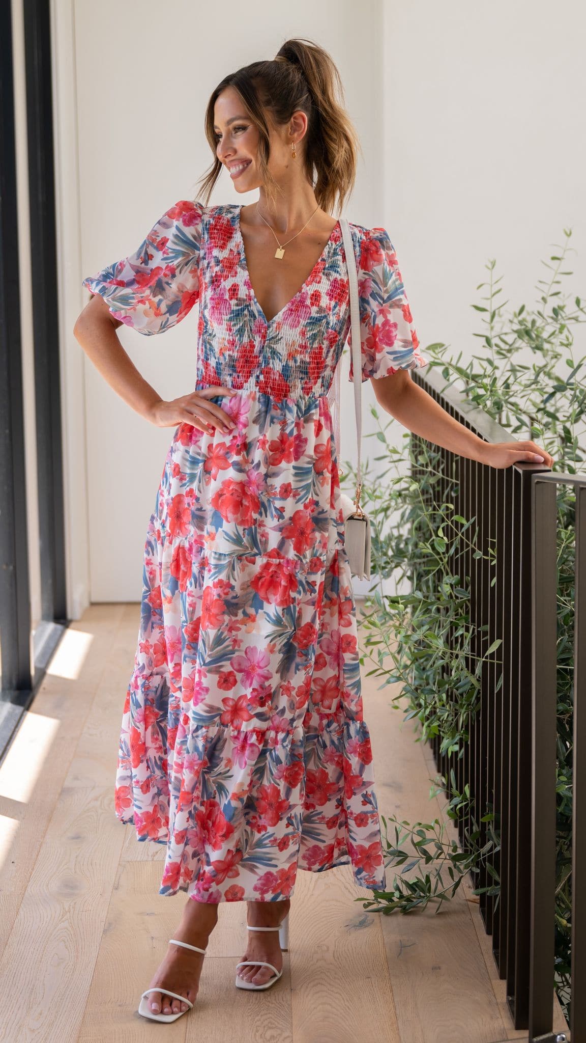 Kikodress - Samilla Maxi Dress - White/Pink Floral