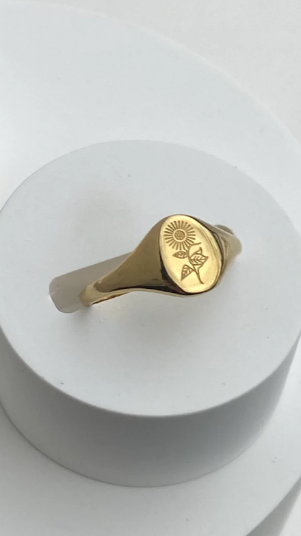 Kikodress - Sunflower Signet Ring - Gold