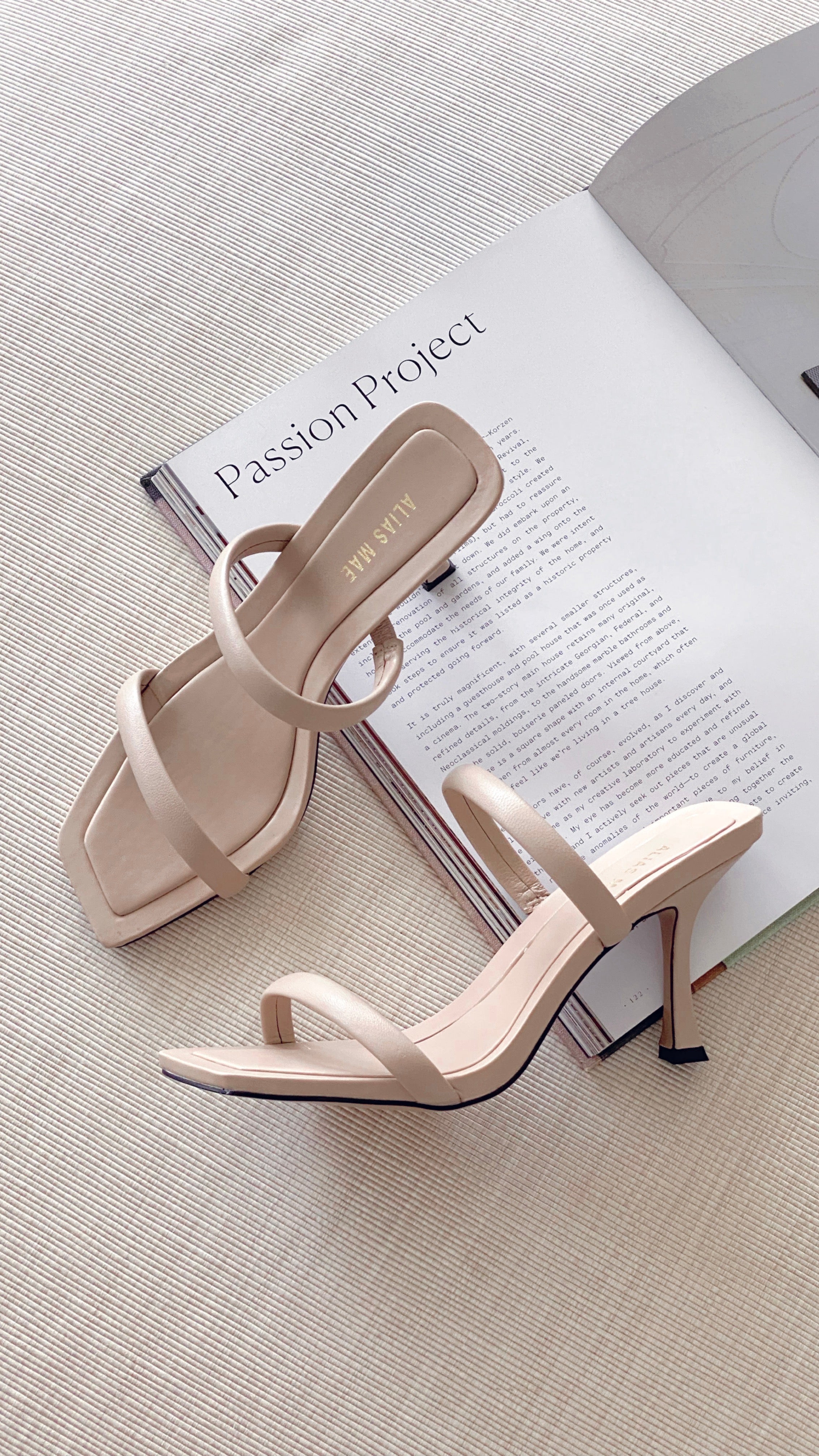 Kikodress - Alias Mae Kasey Heel - Cream