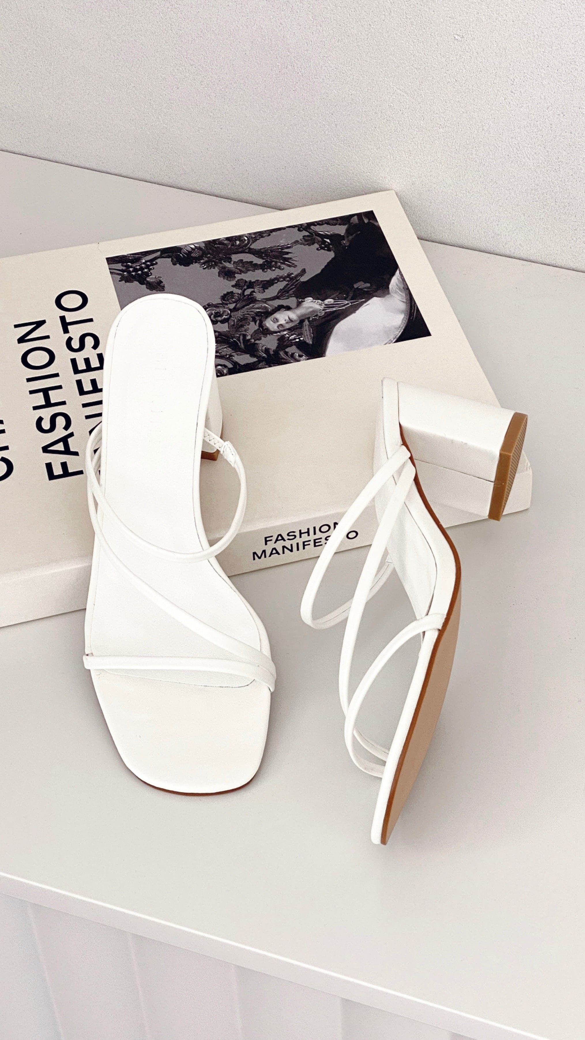 Kikodress - Yazmin Heel - White