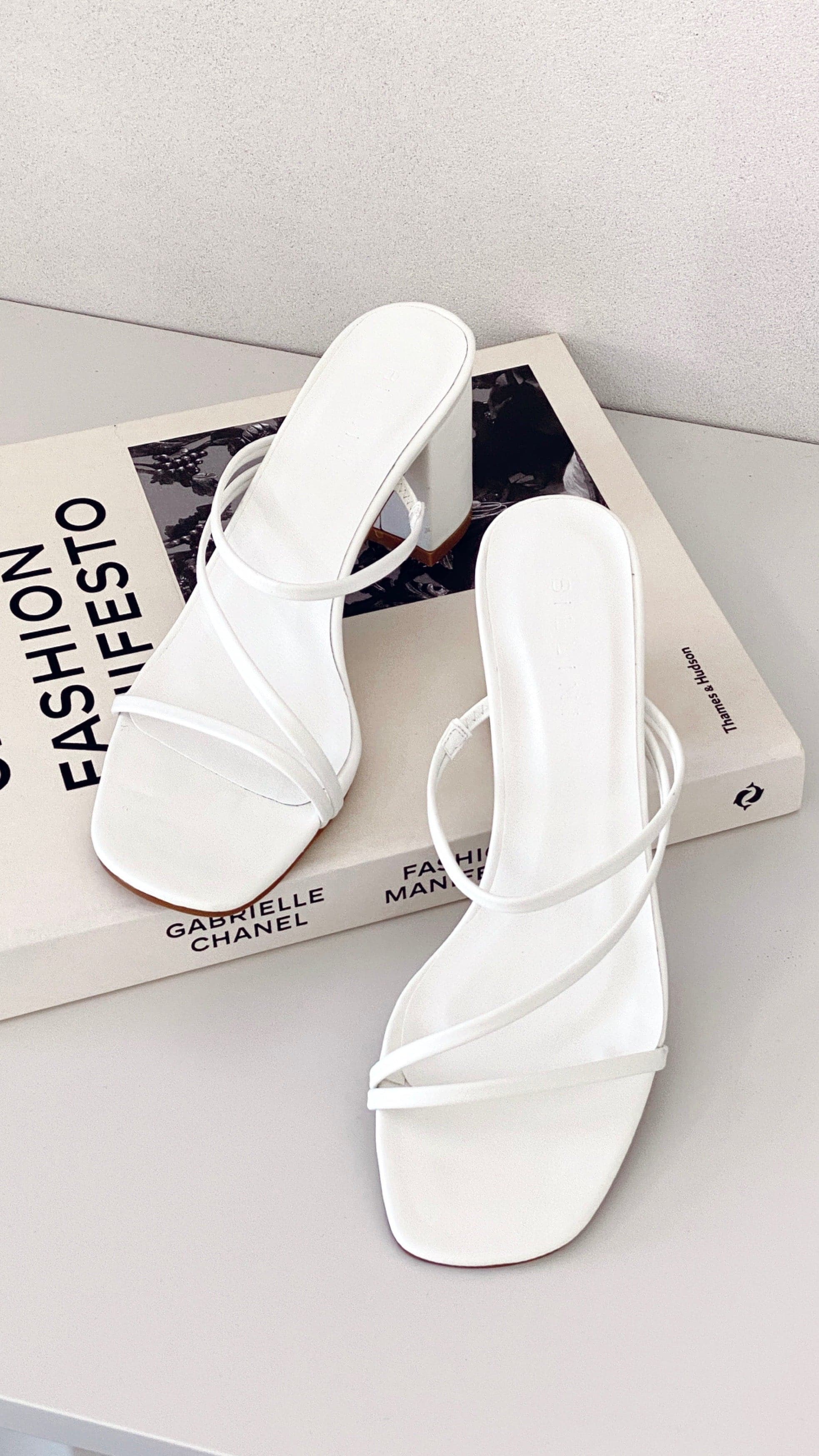 Kikodress - Yazmin Heel - White