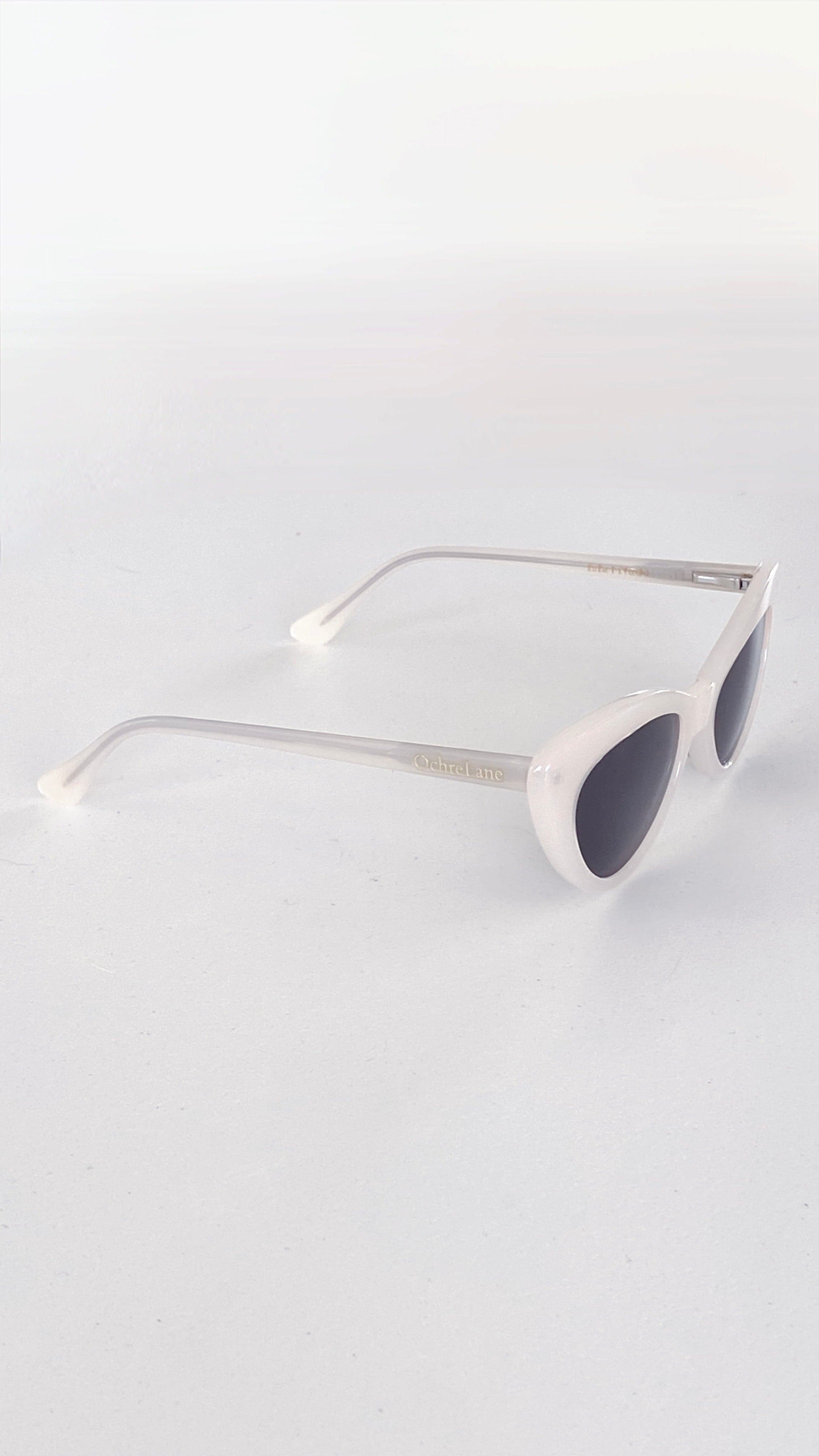 Kikodress - Ochre Lane Isla Sunglasses - Nude