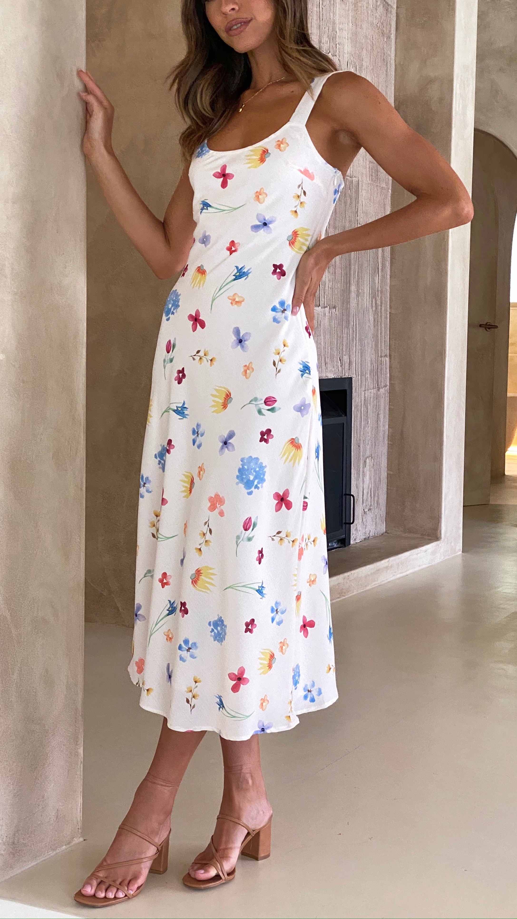 Kikodress - Aster Maxi Dress - Blooms