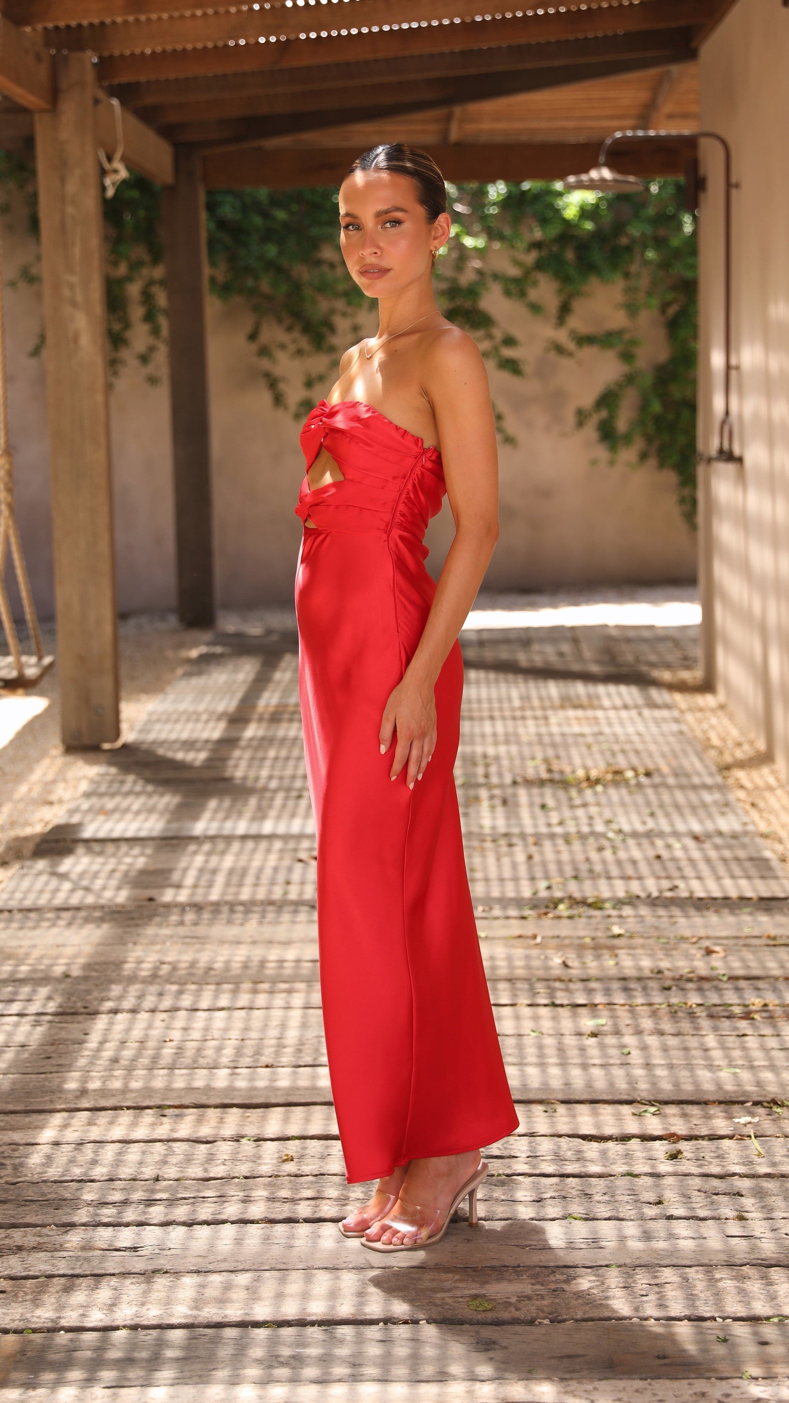 Kikodress - Izy Maxi Dress - Red