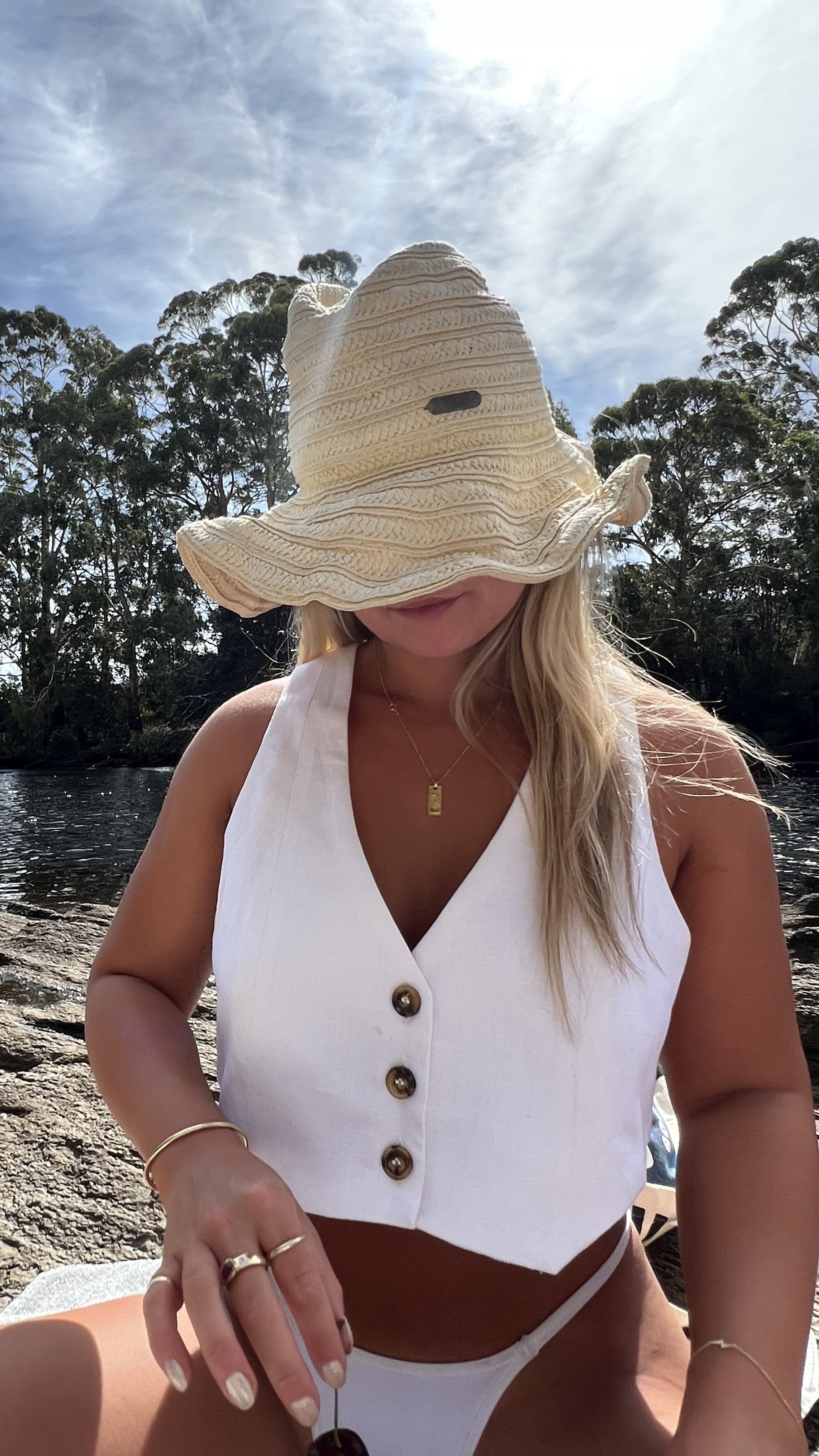 Kikodress - Eve Vest Top - White