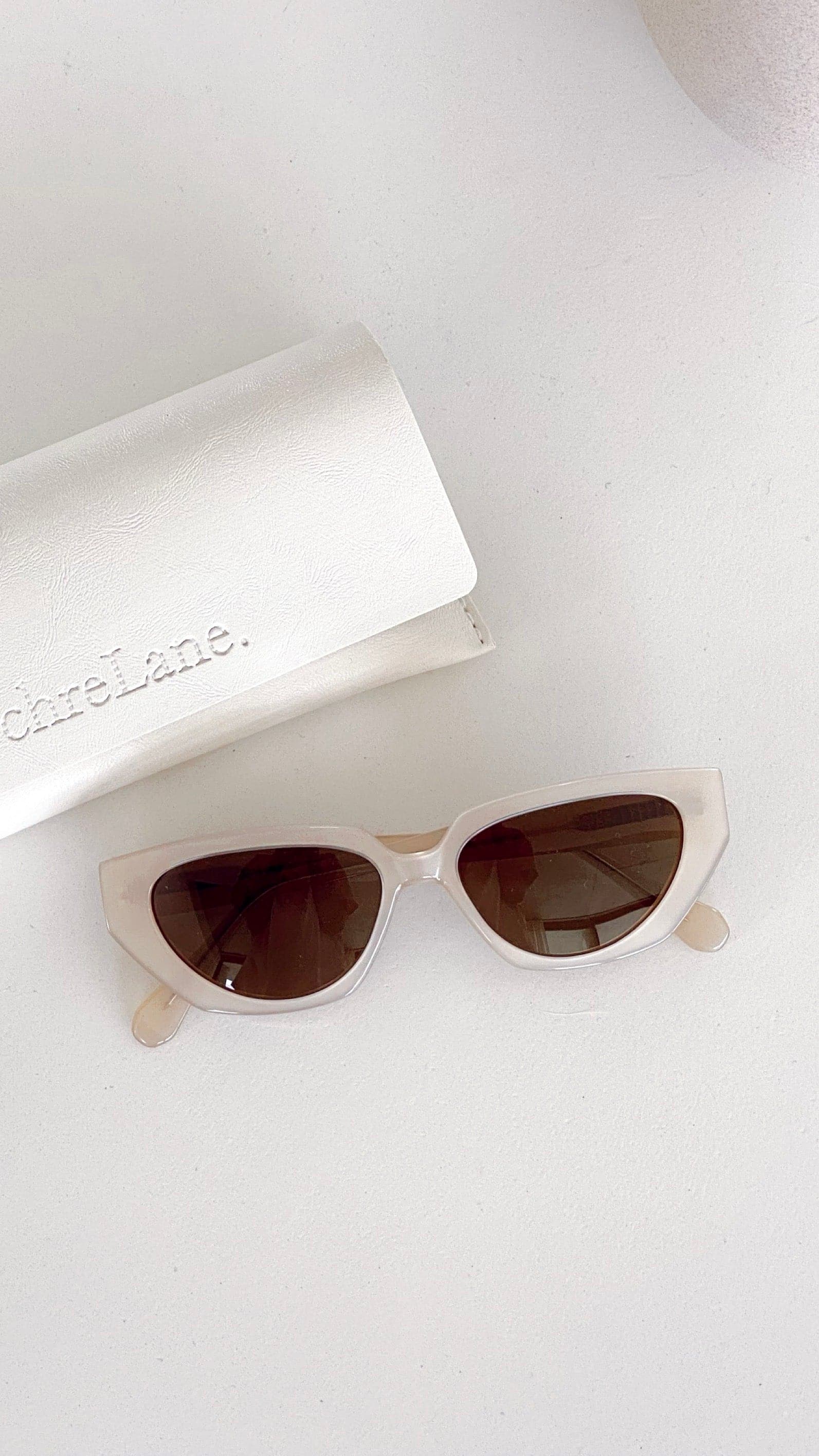Kikodress - Ochre Lane Freya Sunglasses - Beige