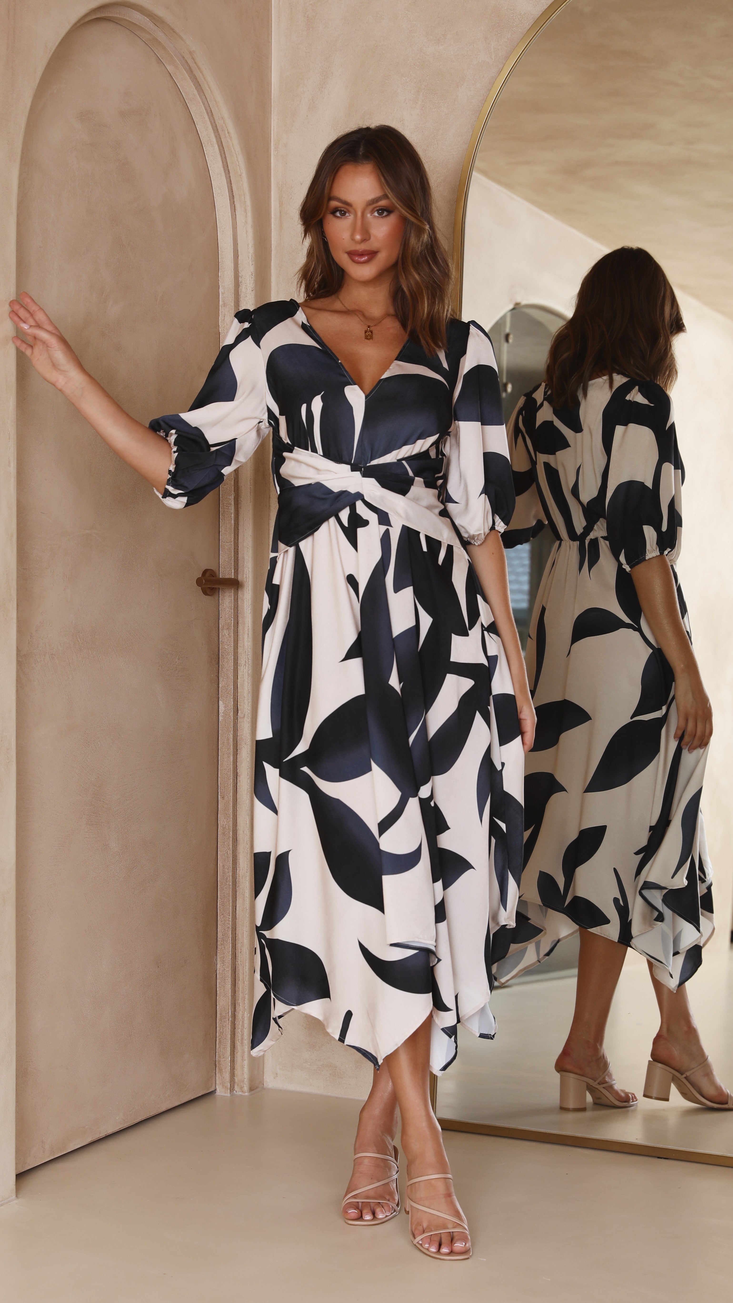 Kikodress - Dontella Midi Dress - Black/Champagne