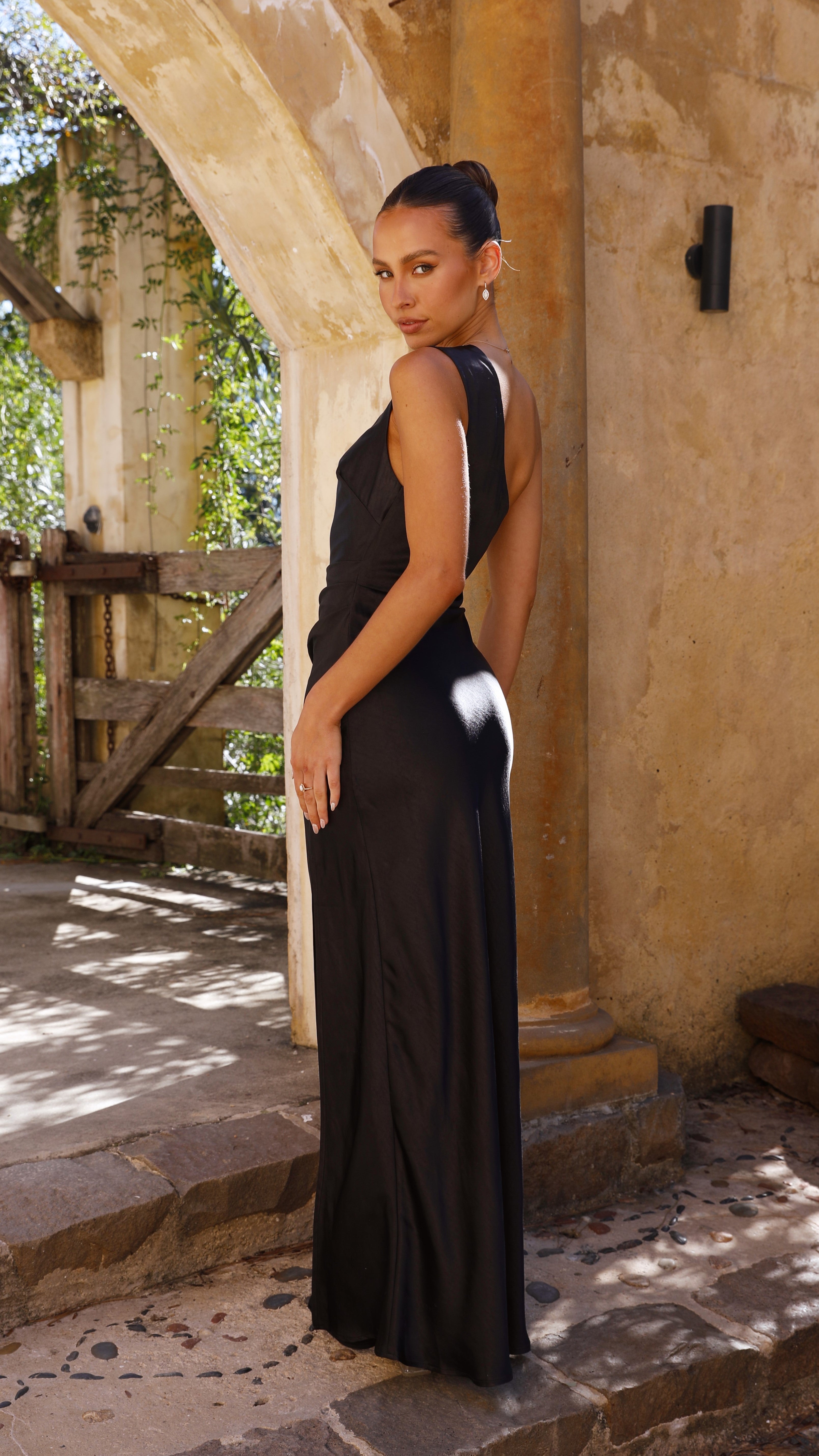 Kikodress - Victoria Maxi Dress - Black