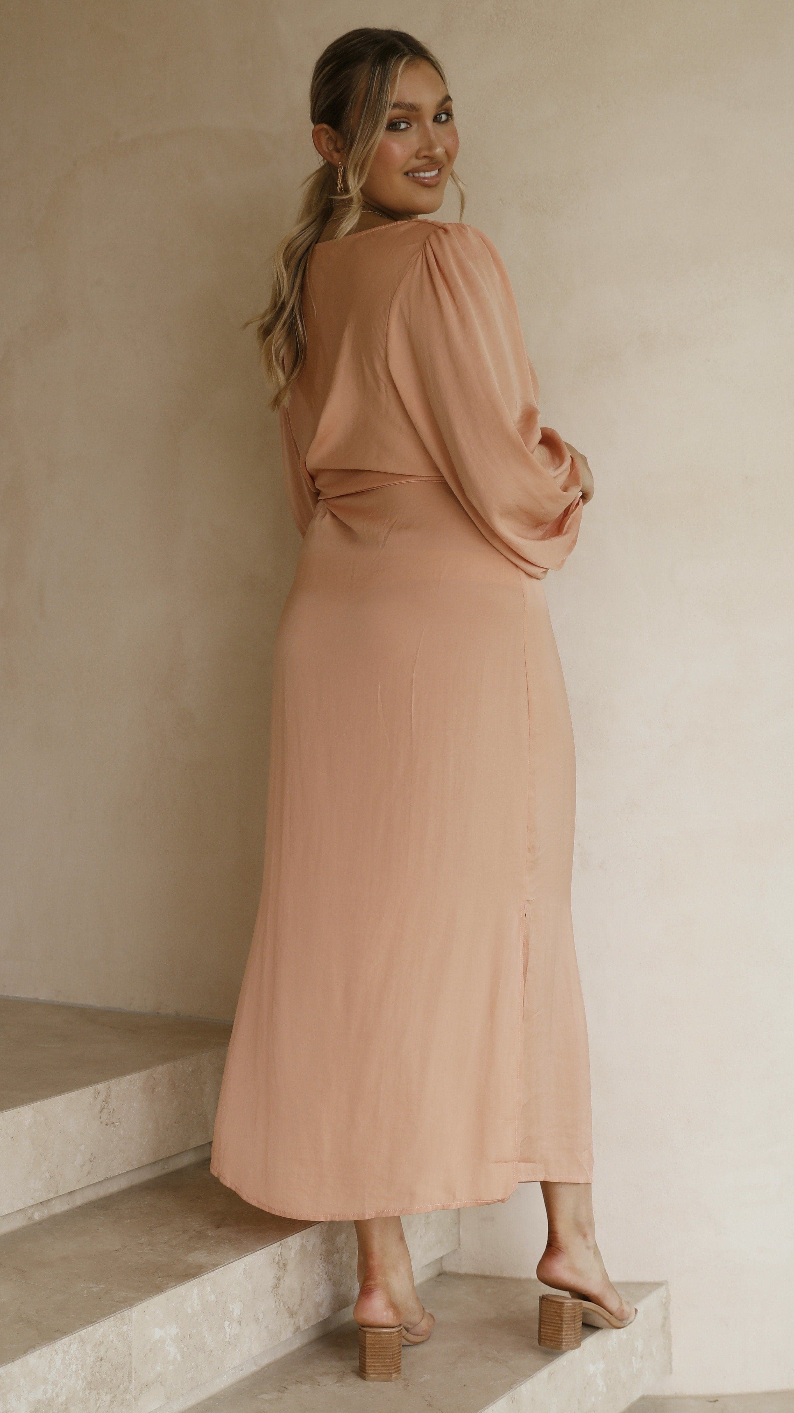Kikodress - Meilani Midi Dress - Peach