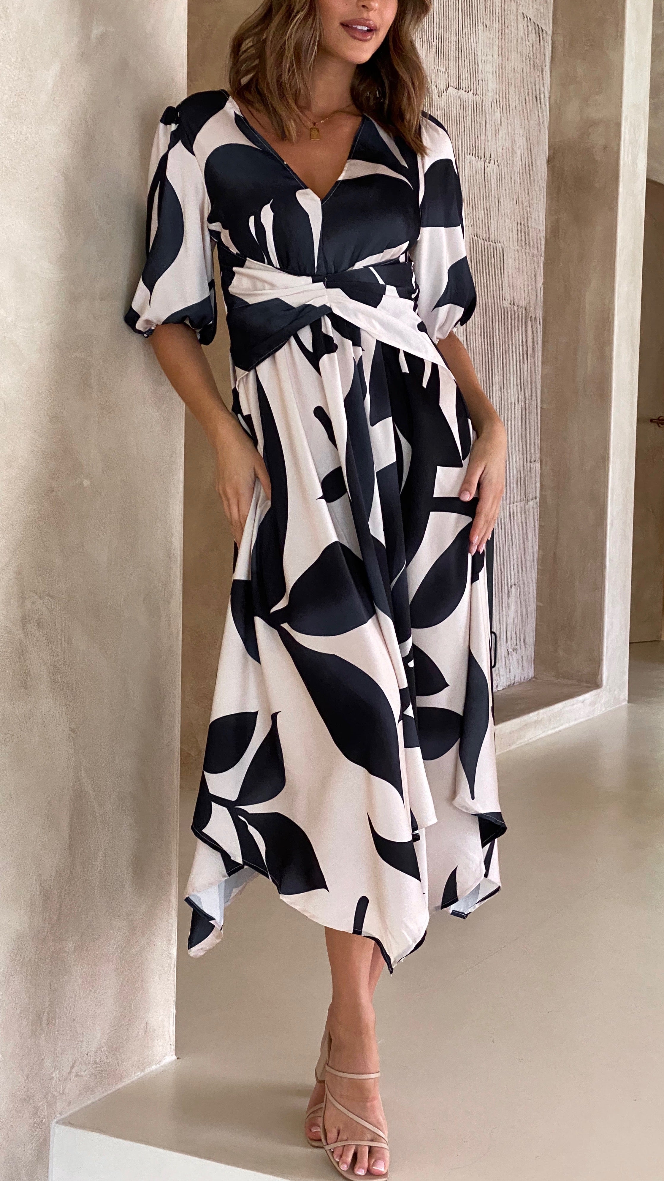 Kikodress - Dontella Midi Dress - Black/Champagne