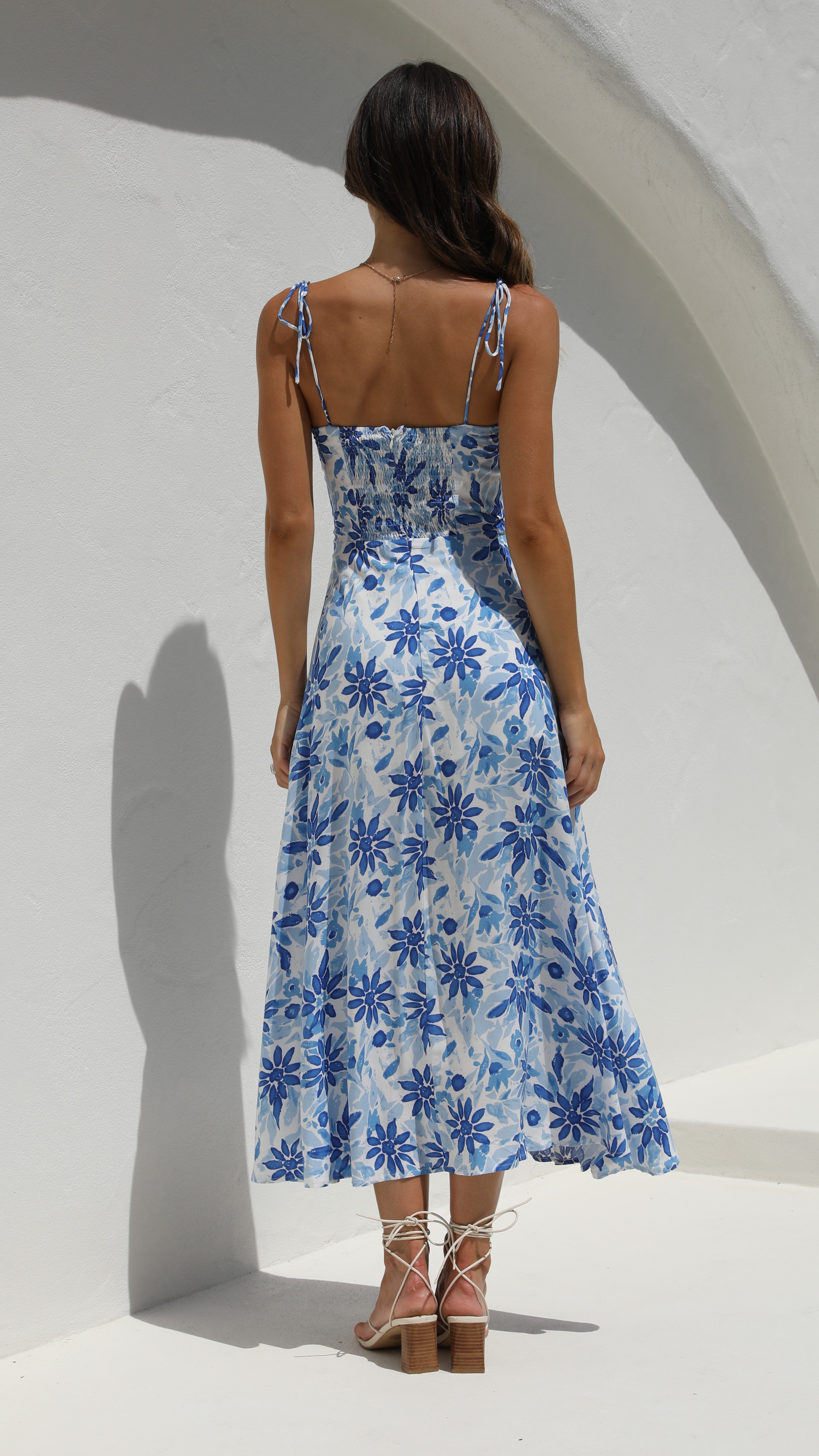 Kikodress - Kerstie Midi Dress - Blue/White Floral