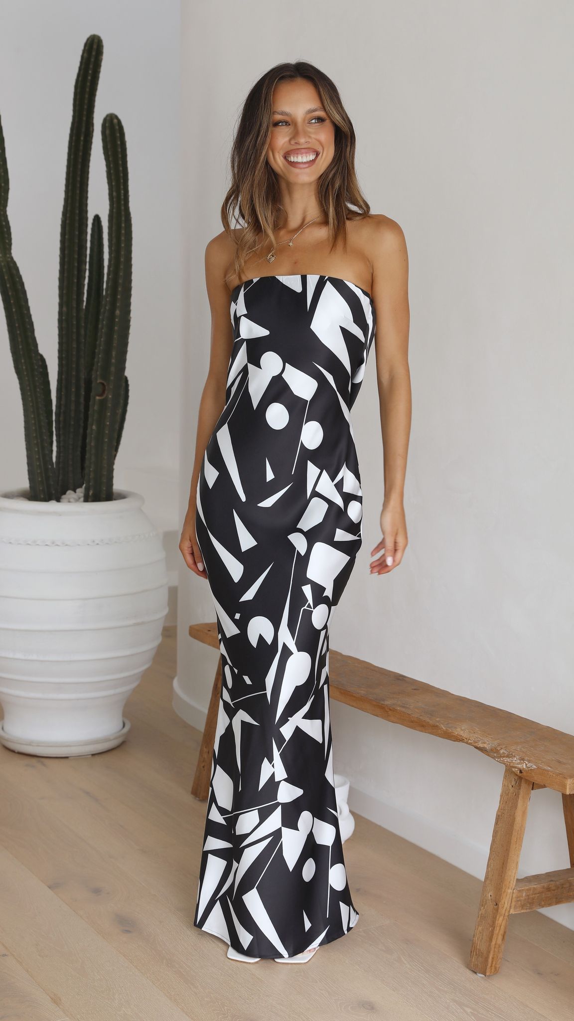 Kikodress - Ginah Maxi Dress - Black/White