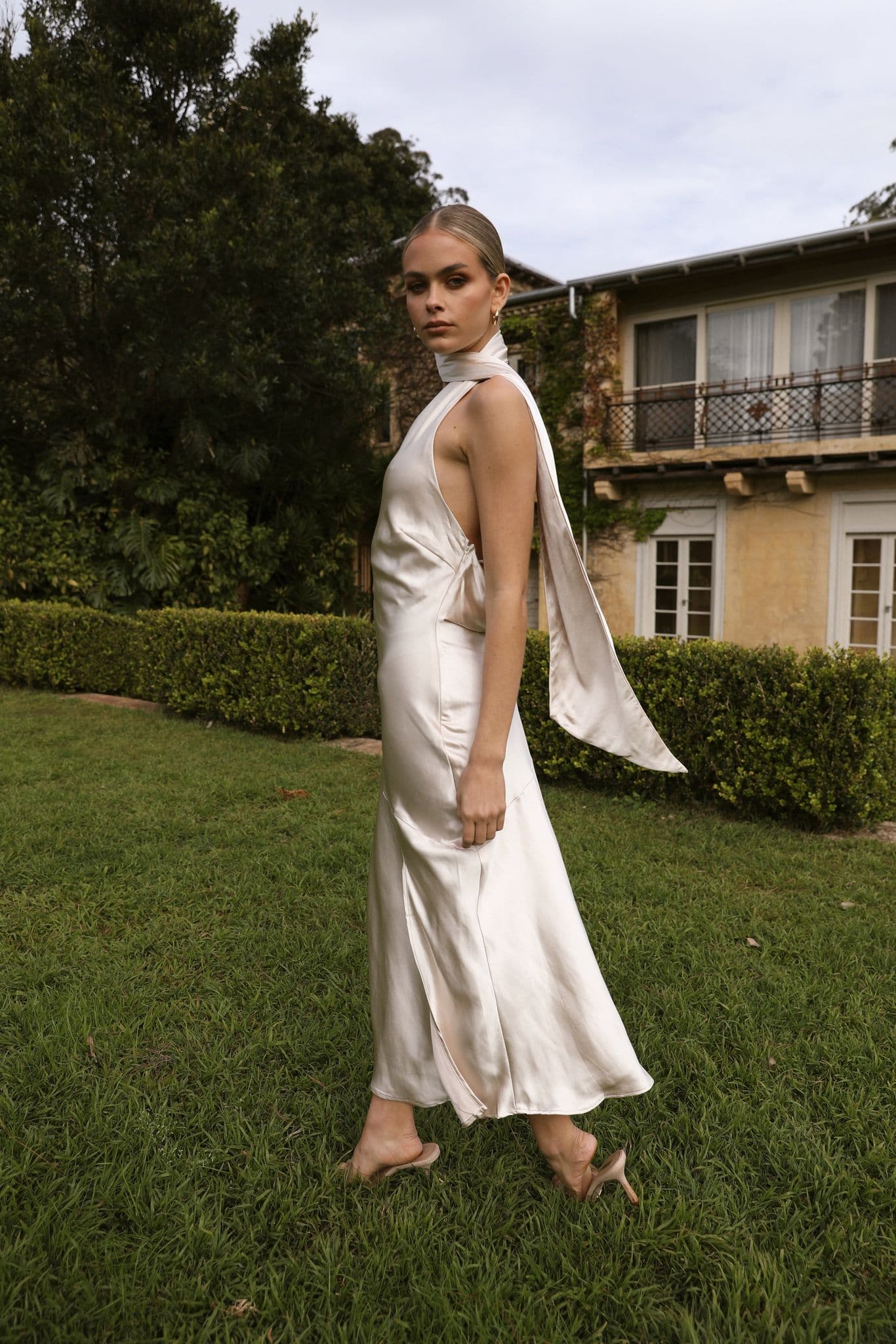 Kikodress - Hera Midi Dress - Champagne