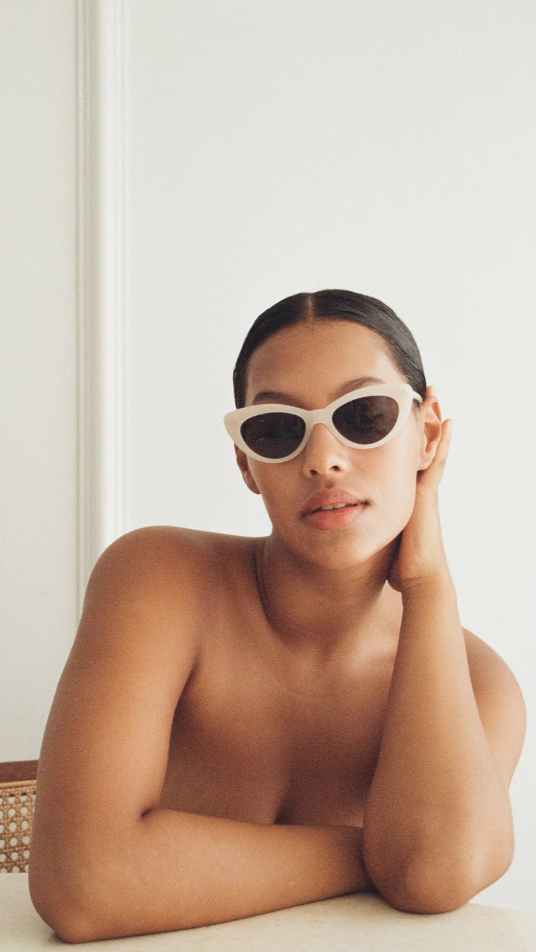 Kikodress - Ochre Lane Isla Sunglasses - Nude