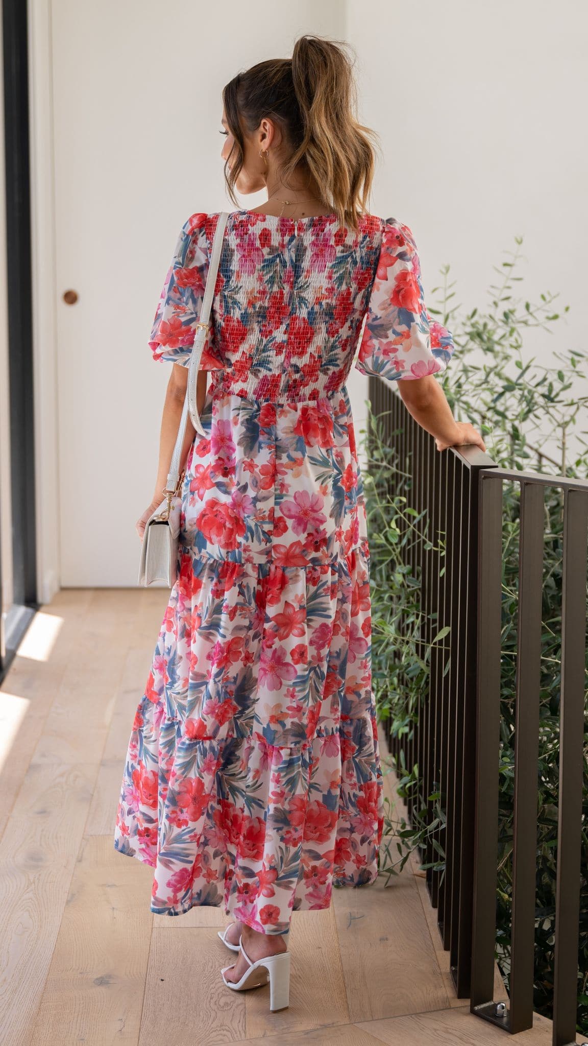 Kikodress - Samilla Maxi Dress - White/Pink Floral