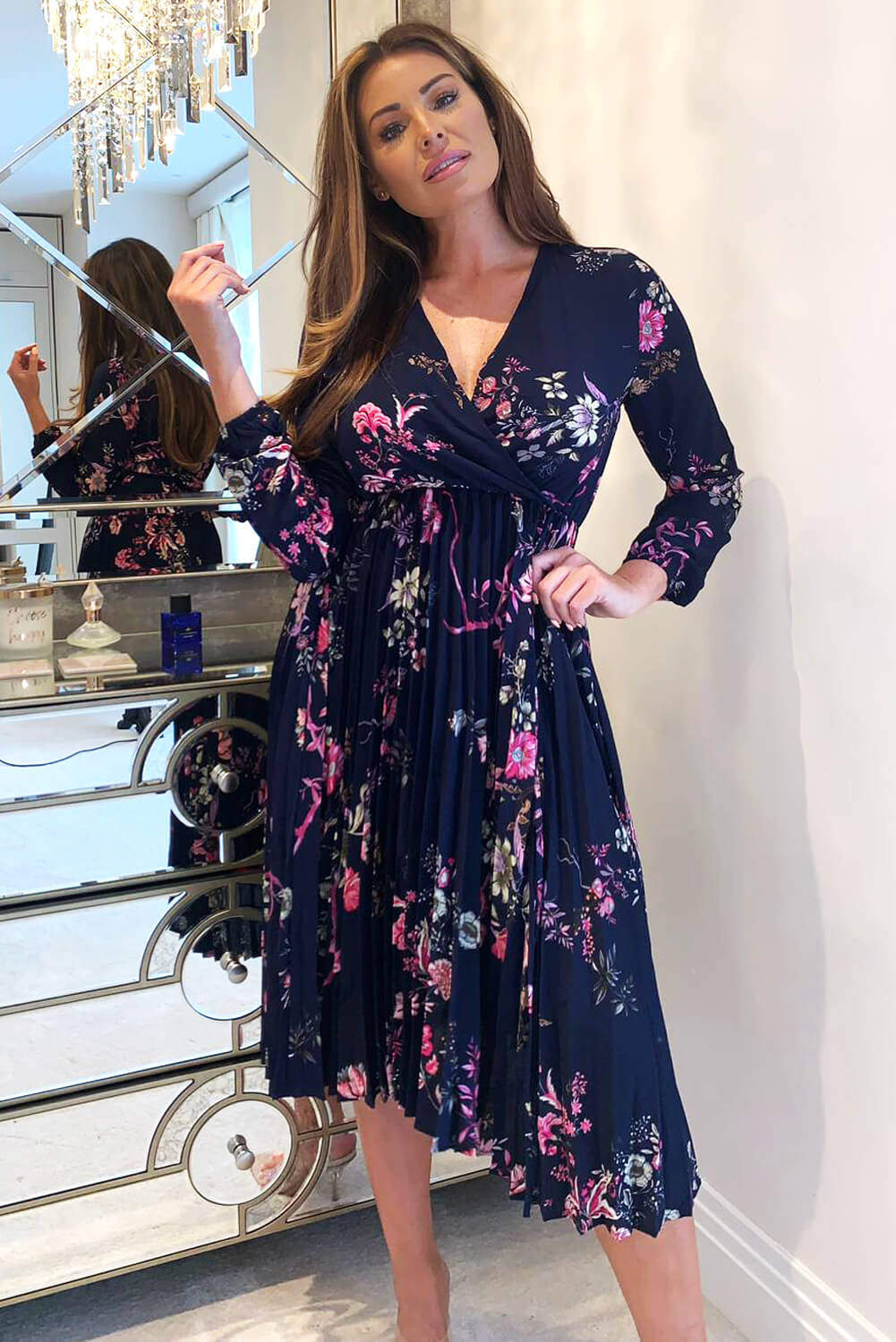 Kikodress - Navy Floral Pleated Dress