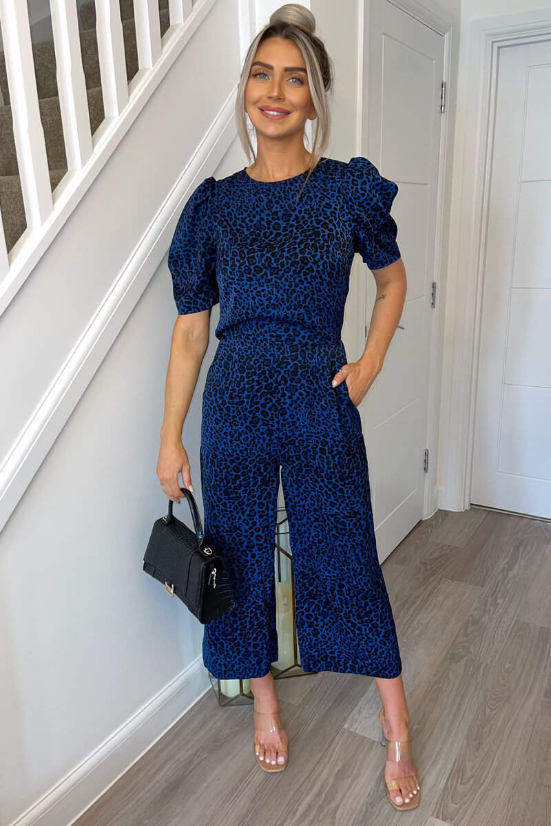 Kikodress - Blue Animal Print Puff Sleeve Jumpsuit
