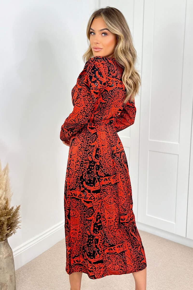 Kikodress - Red And Black Printed Long Sleeve Midi Dress