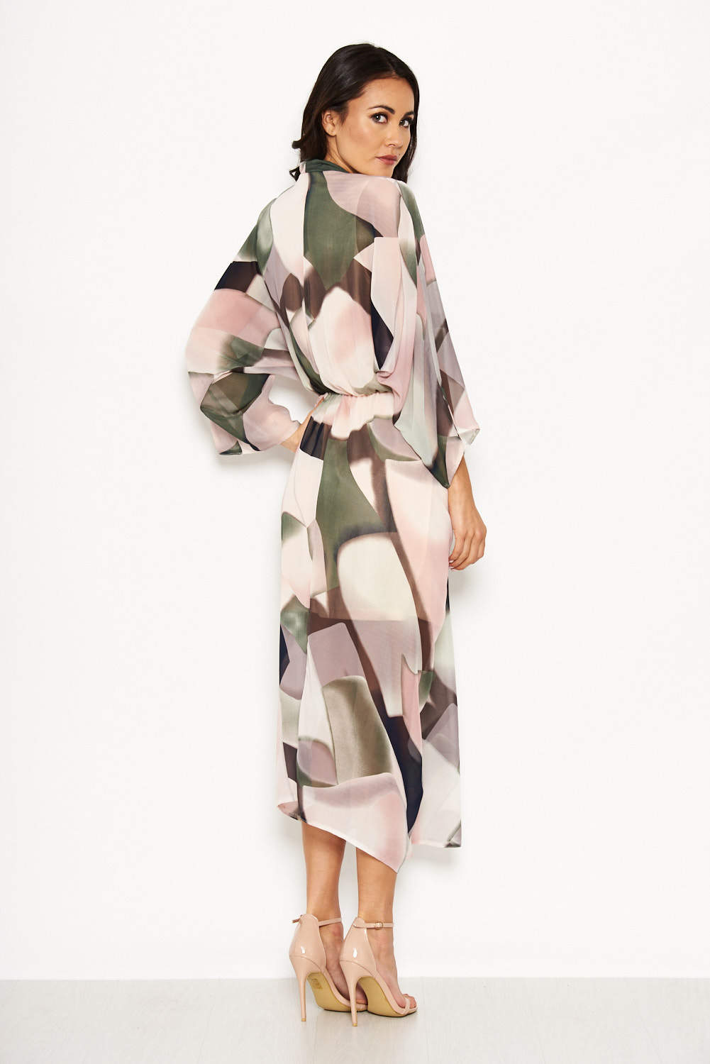 Kikodress - Chiffon Long Sleeved Maxi Dress