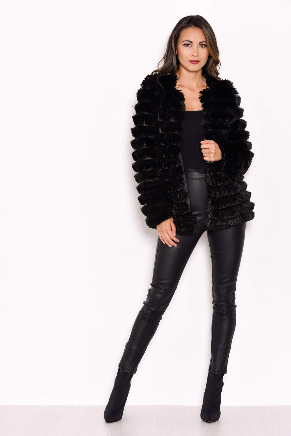 Kikodress - Black Short Faux Fur Coat