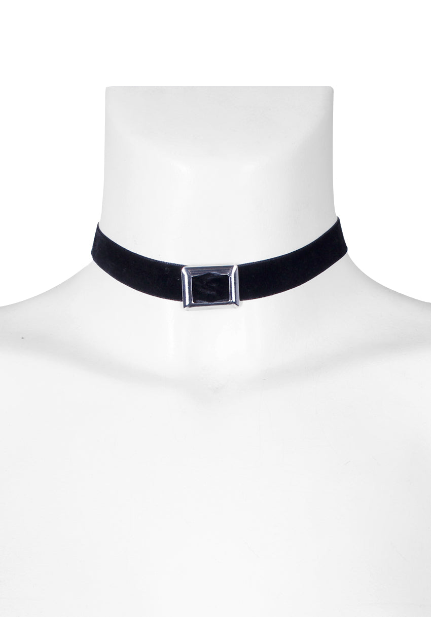 Kikodress - Black and Silver Velvet Buckle Choker