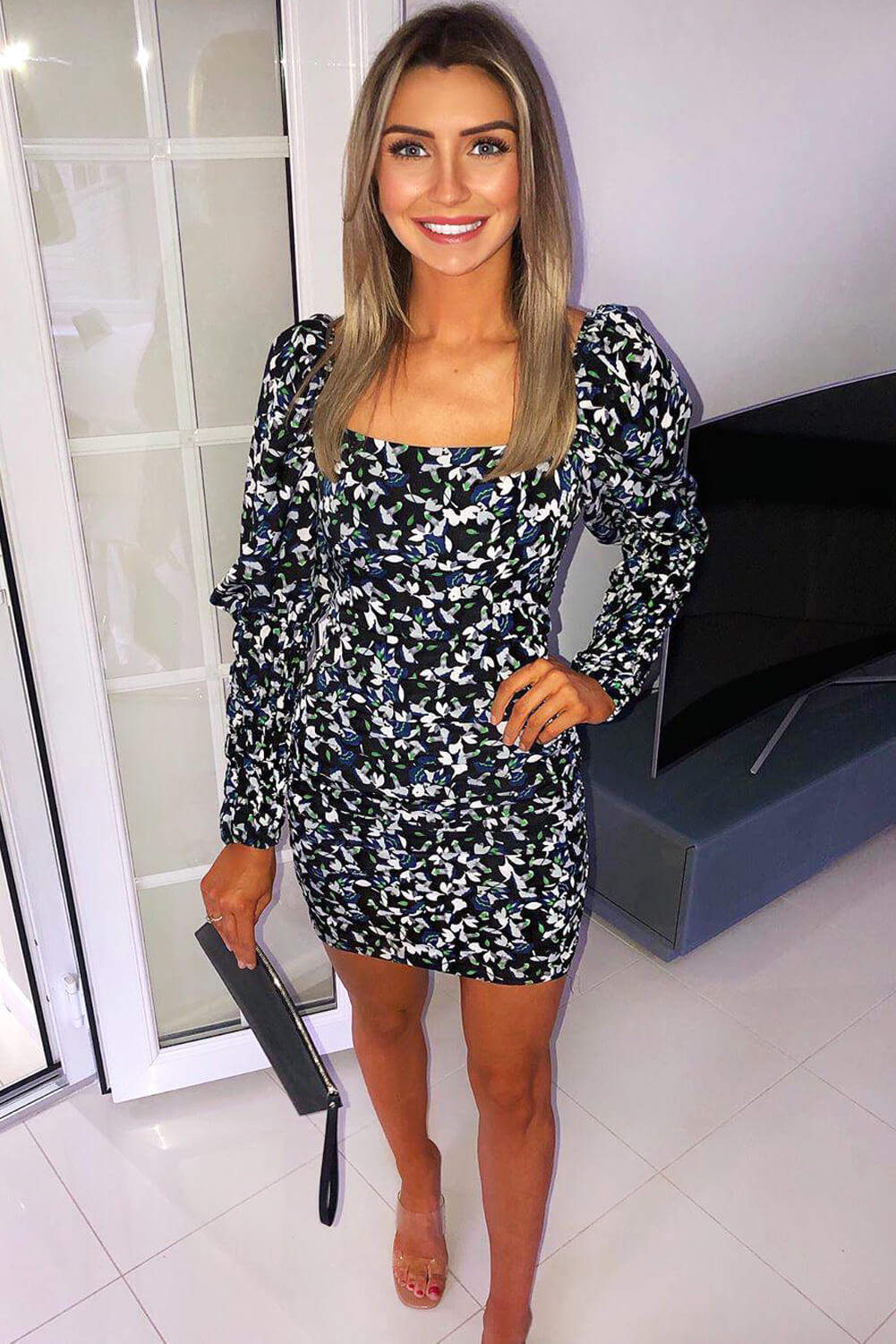 Kikodress - Black Floral Shirred Puff Sleeve Dress