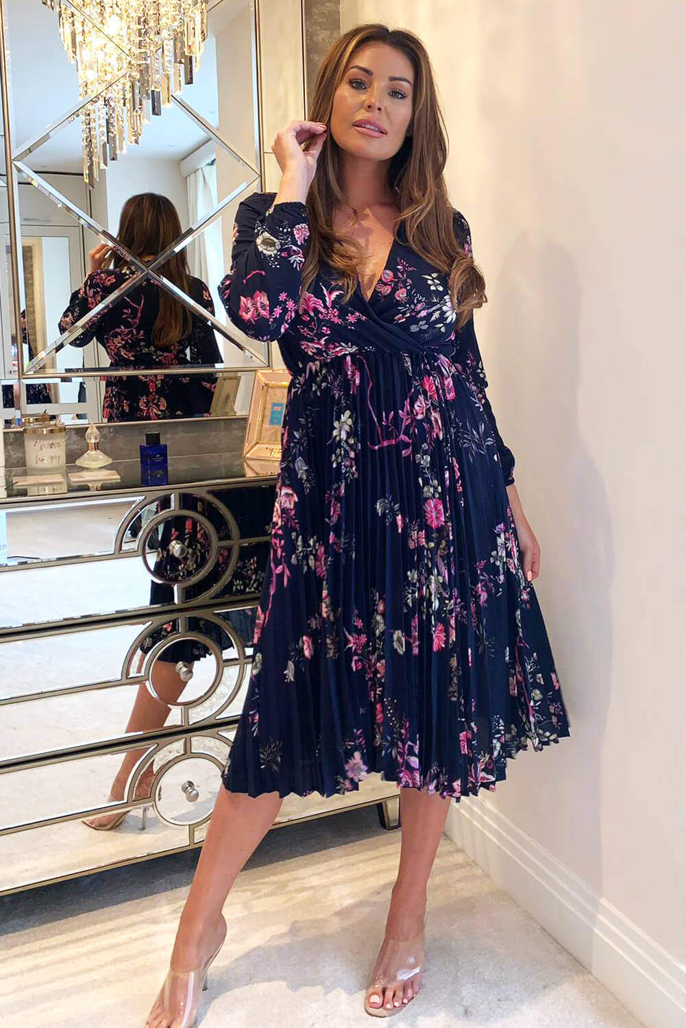 Kikodress - Navy Floral Pleated Dress