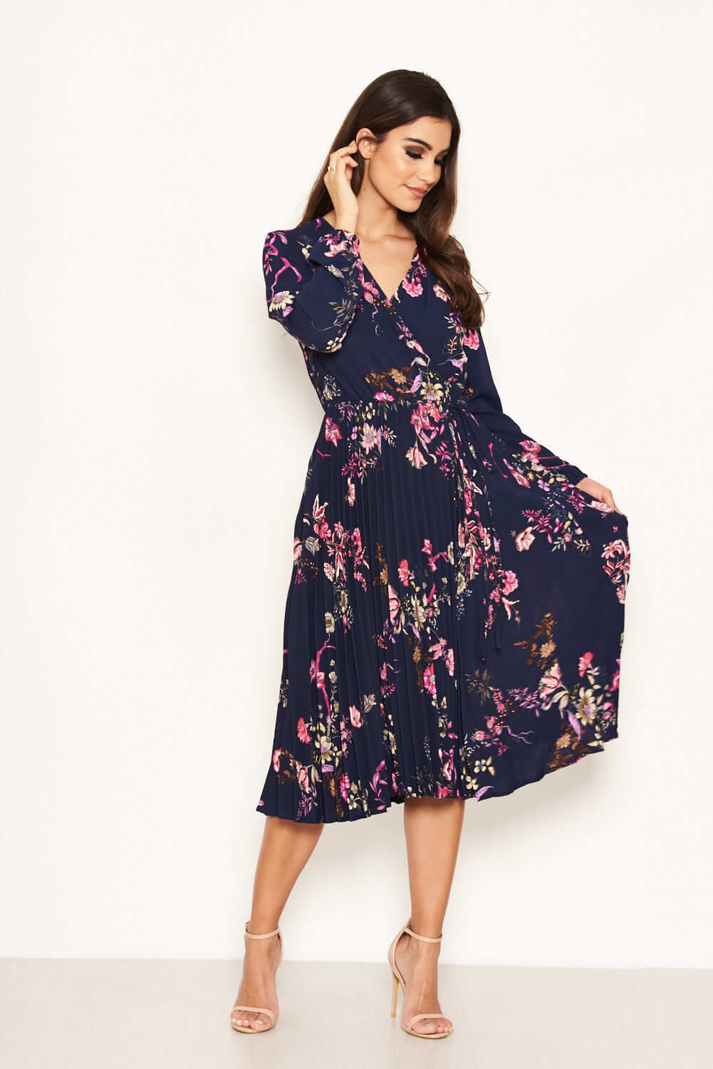 Kikodress - Navy Floral Pleated Dress