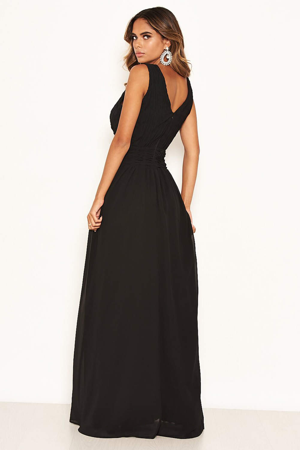 Kikodress - Black Pleated V Neck Maxi Dress