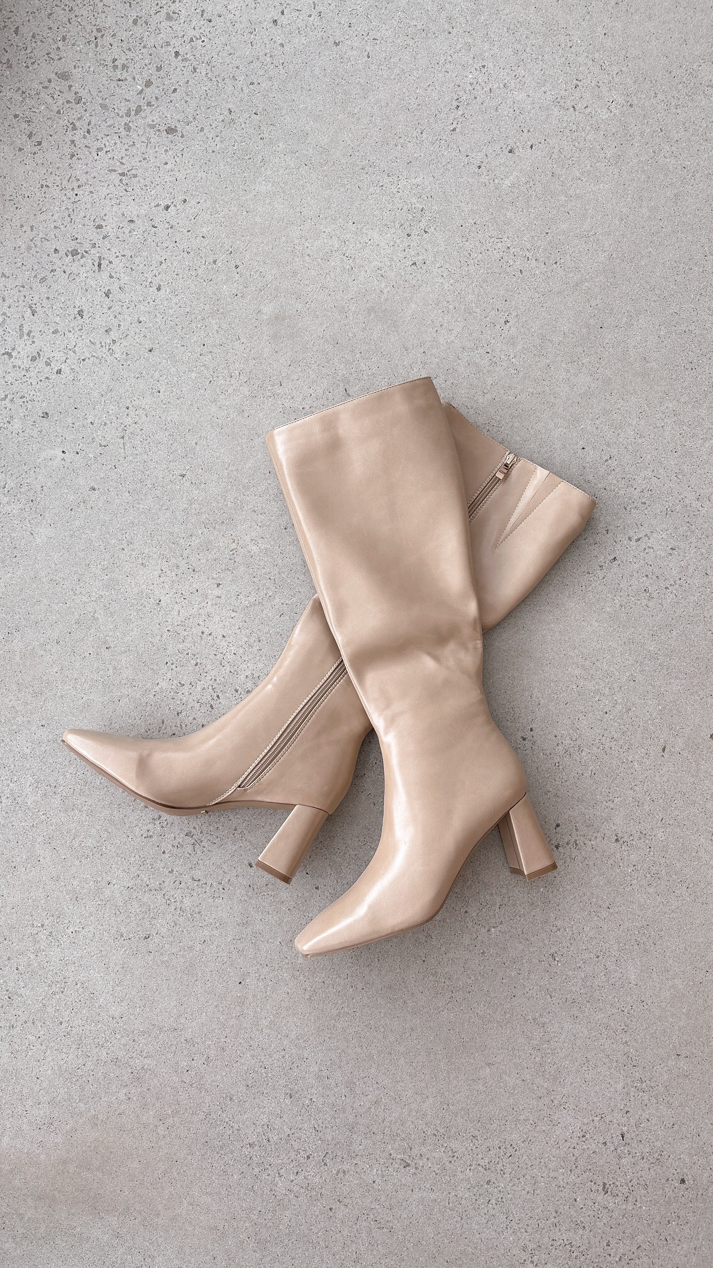 Friska Boot - Sesame Shimmer