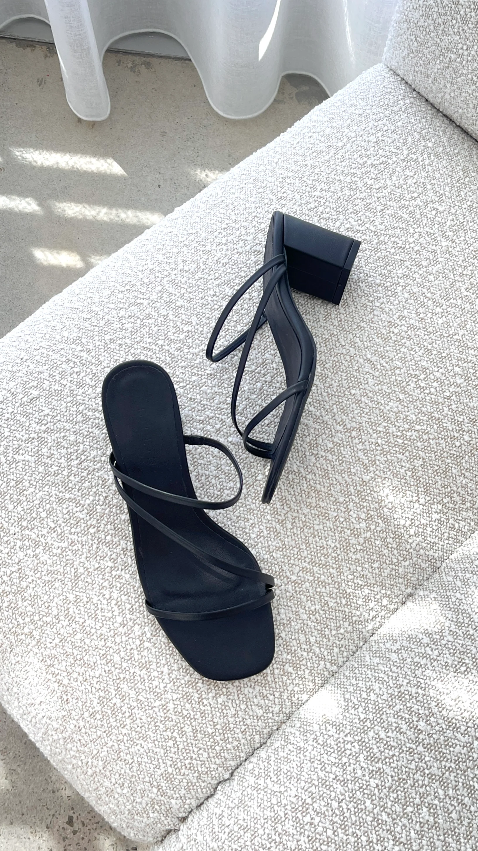 Yazmin Heel  - Black